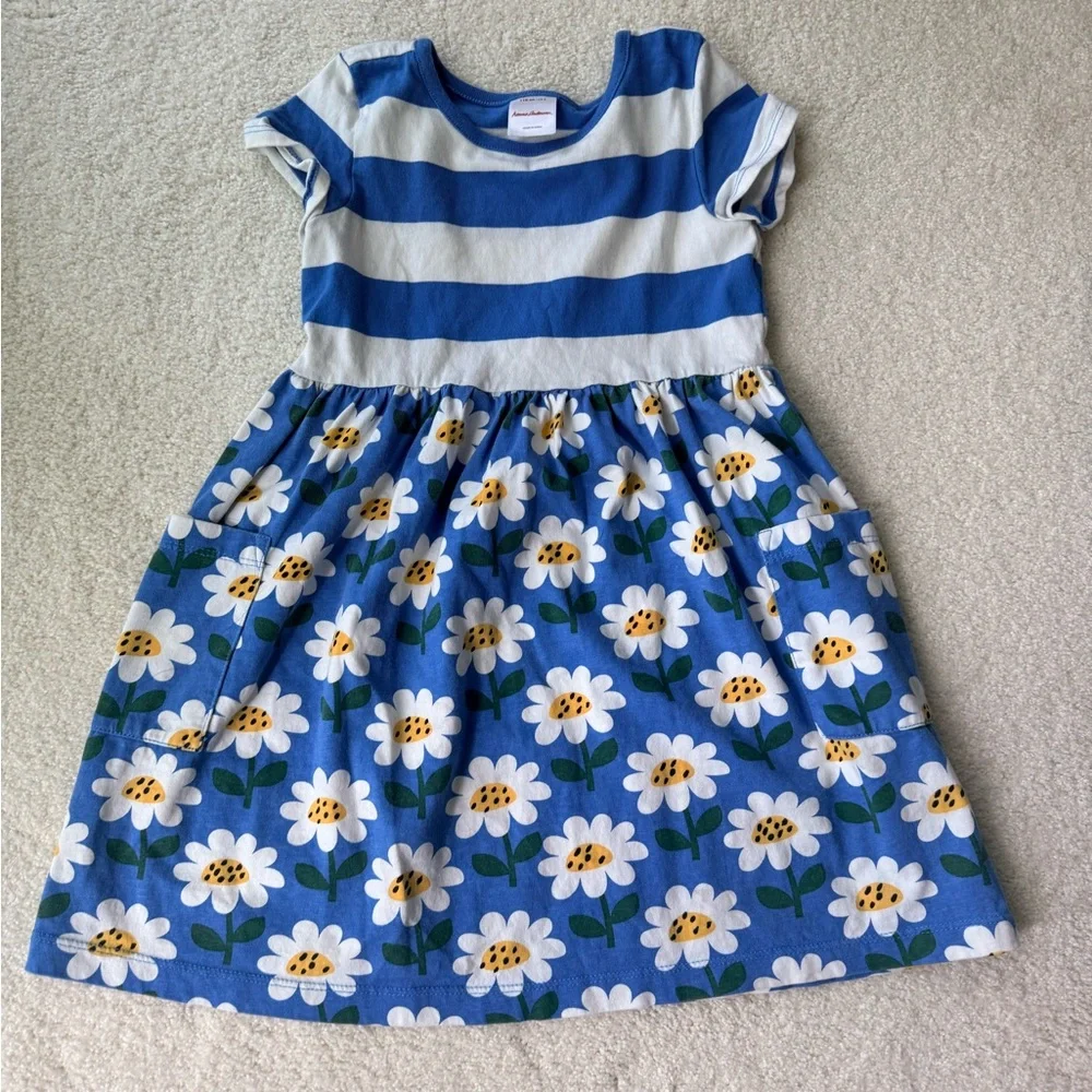 Blue Daisy Print Girls' Dress - Short Sleeve - Picture 2 of 2